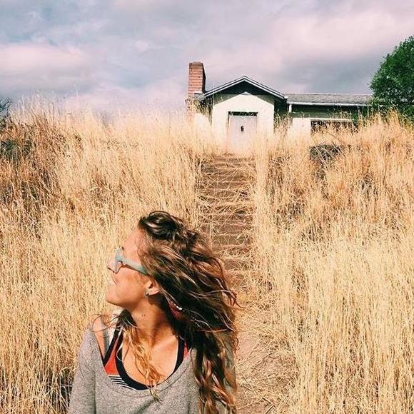 Meet your Posher, Leah - Picture 1 of 1